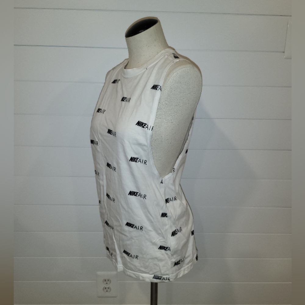Nike Air logo muscle tank - Picture 2 of 5